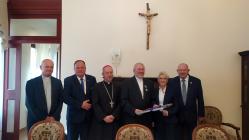 Biskup Jerzy Mazur uhonorowany Odznaką Honorową PRIMUS IN AGENDO 