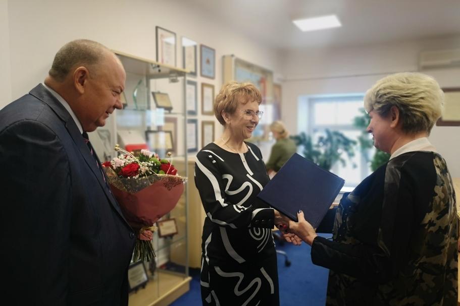 Przejście na emeryturę zasłużonych pracownic MOPR